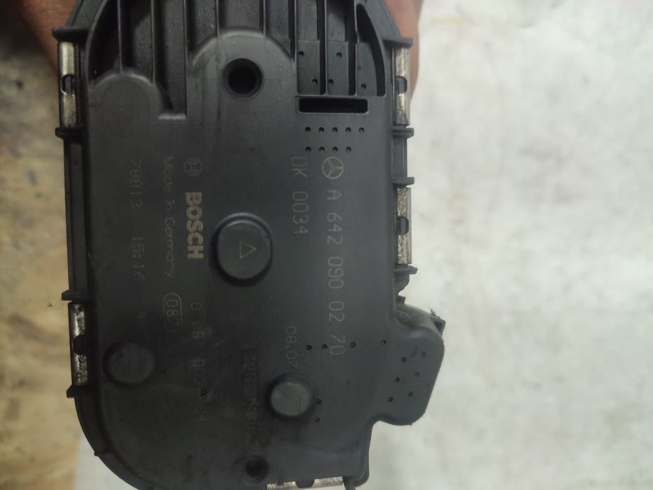 Clapeta acceleratie 3.0 cdi v6 om642 a6420900270 Chrysler 300C 1