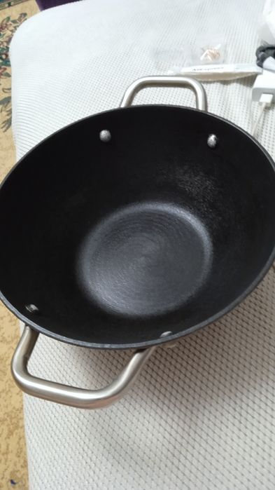 Казан, сковорода Wok