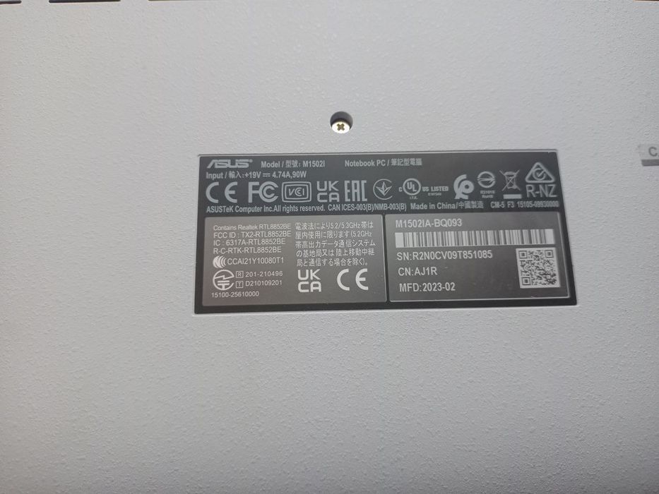 Noutbuk ASUS Vivobook