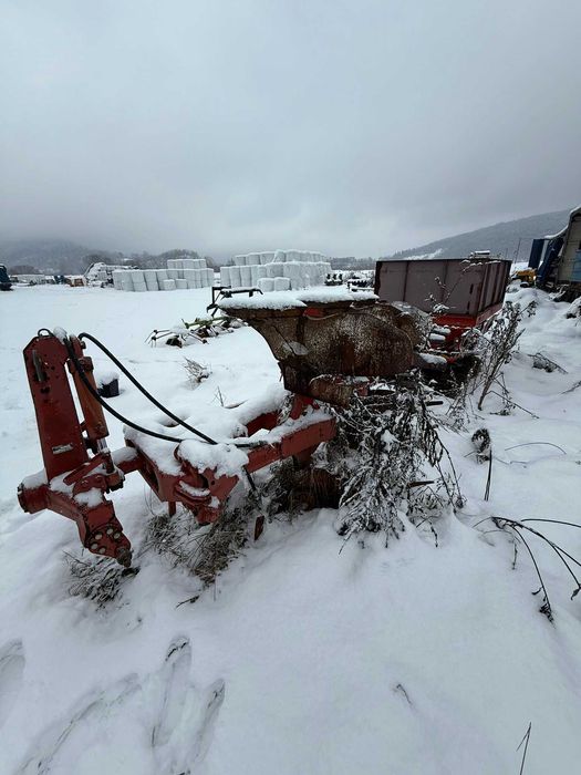 Plug reversibil cu 3 brazdare