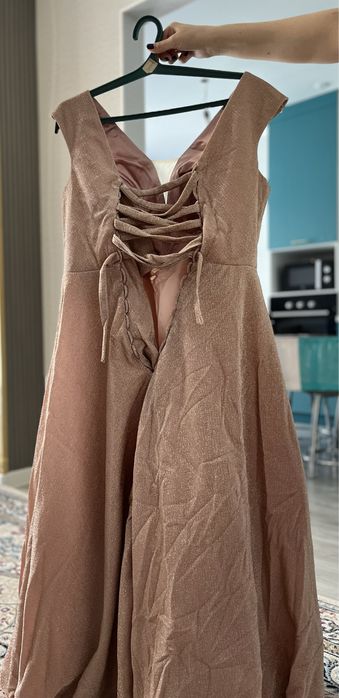 Платья бальный