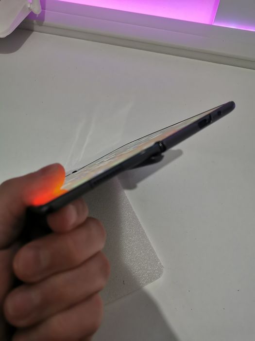 Schimb honor magic v2