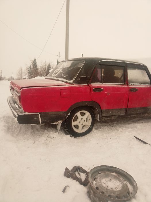 Ваз2107 продам 550000