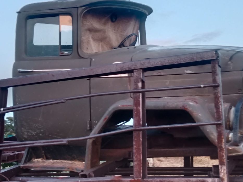 Зил 131 морда обришотка капот