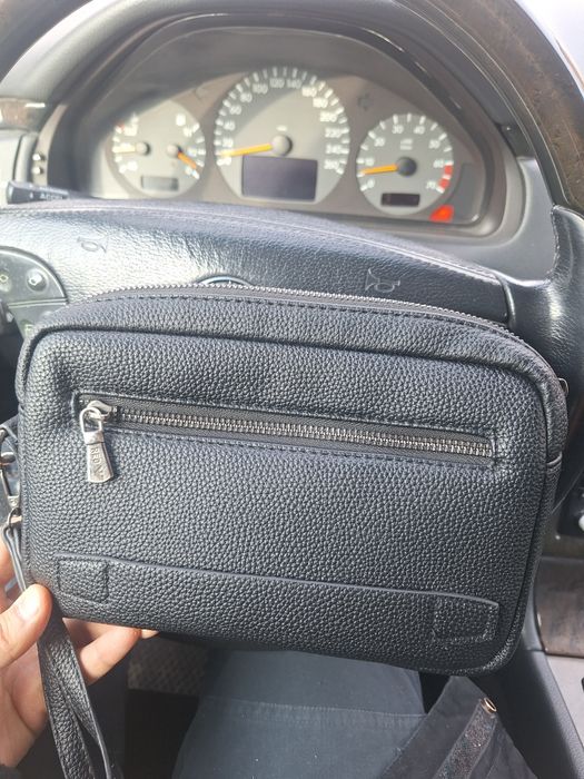 Кожаная Барсетка