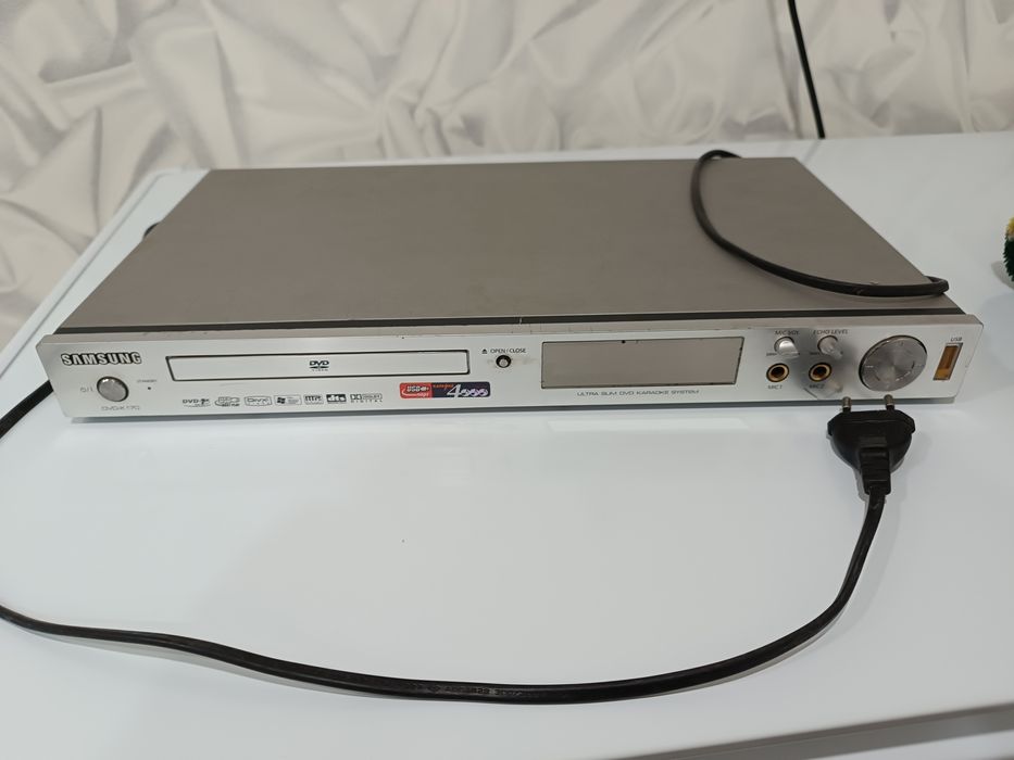 Продам Самсунг DVD