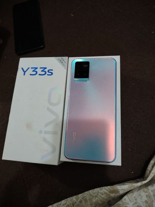 Vivo Y33s 4/128.