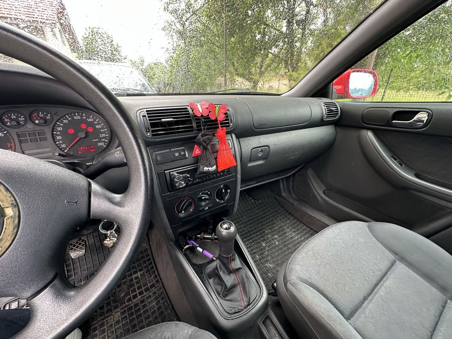 Audi A3 1999 1.6 L