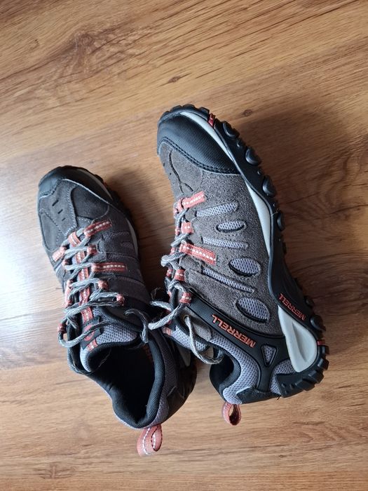 Merrell мъжки обувки 41 номер.