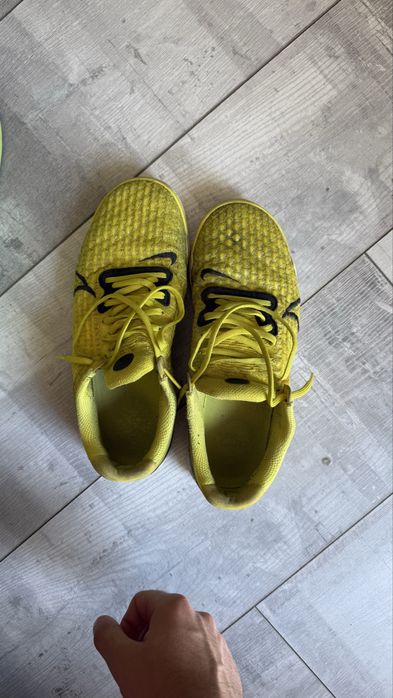Футзал обувки Nike