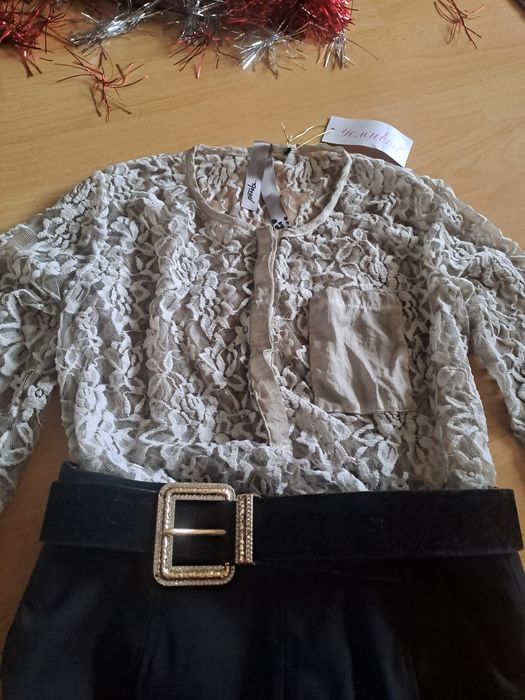 Чисто нови ризи/блузи от дантела
