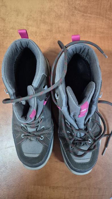 Туристически обувки,дамски,номер 37