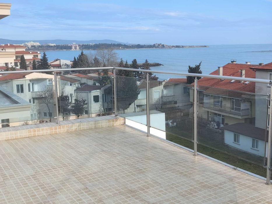 двустаенв Равда до морето