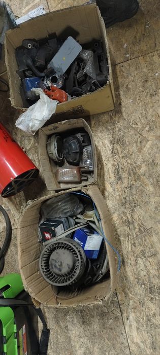 Продам запчасти гольф 3 1.6