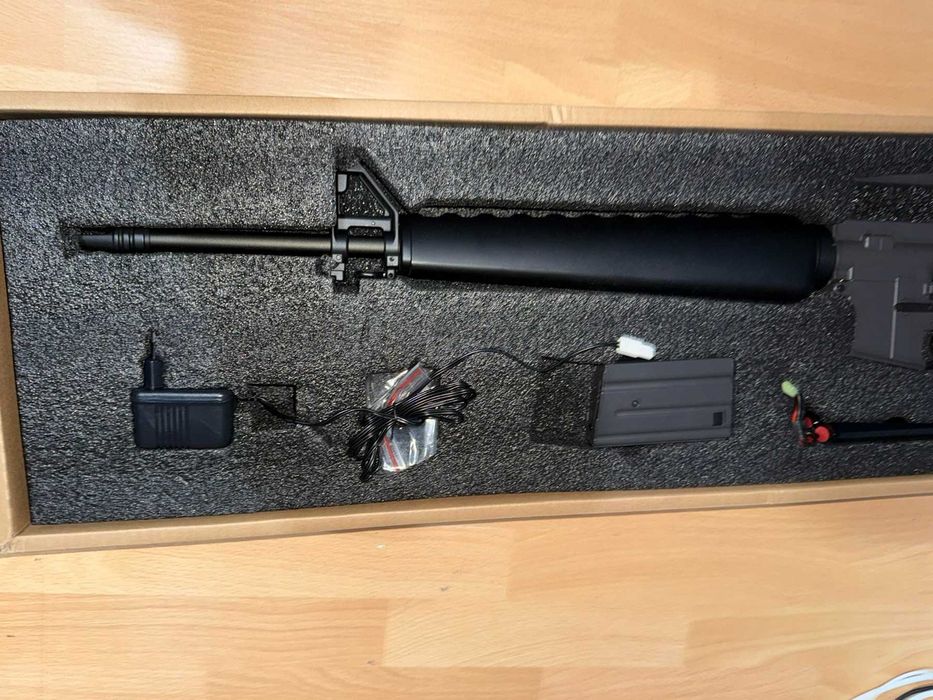 CYMA M16A1 (M603) въздушна , с батерия