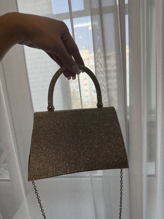 Сумочка со стразами (блестящая)