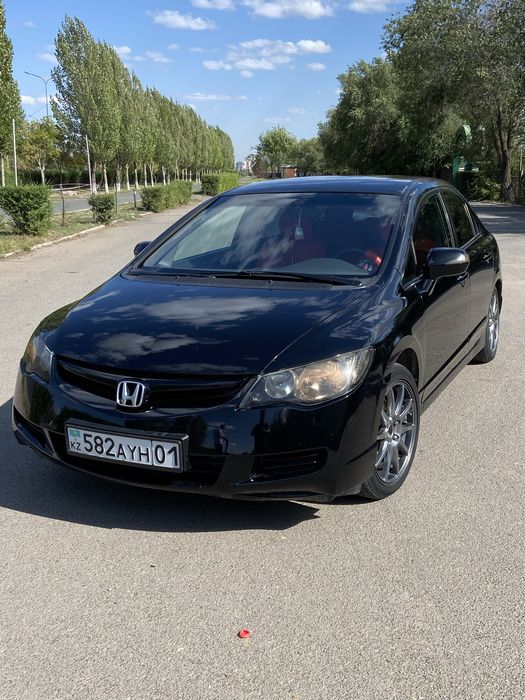 Продам Honda civic 2008 г. 1.8 бензин