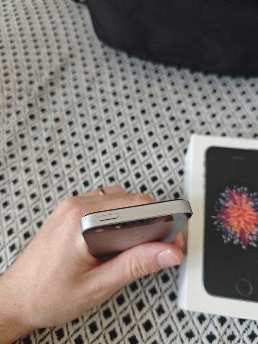 Apple Iphone SE 16GB