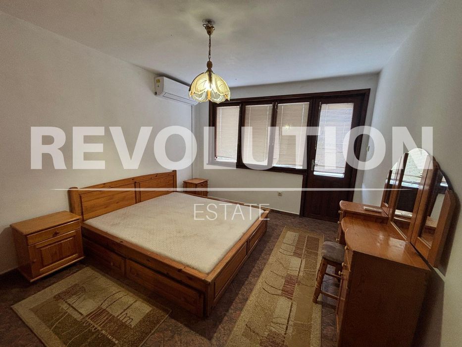 Къща  в гр.Варна, м-т Евксиноград!