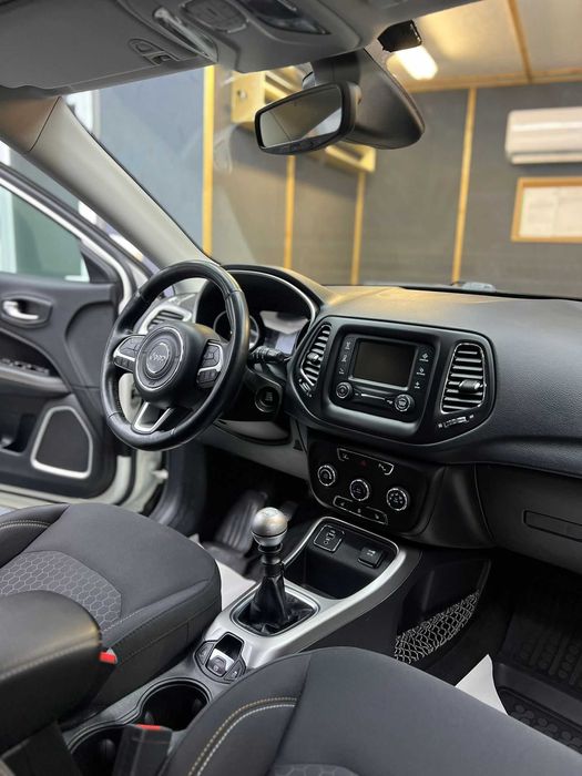 Jeep Compass Longitude