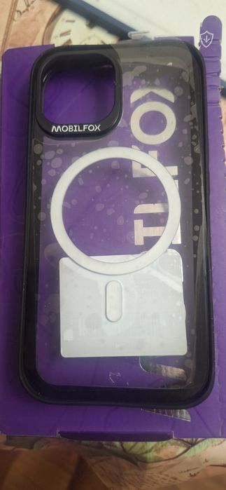 Кеис за iphone 15 pro