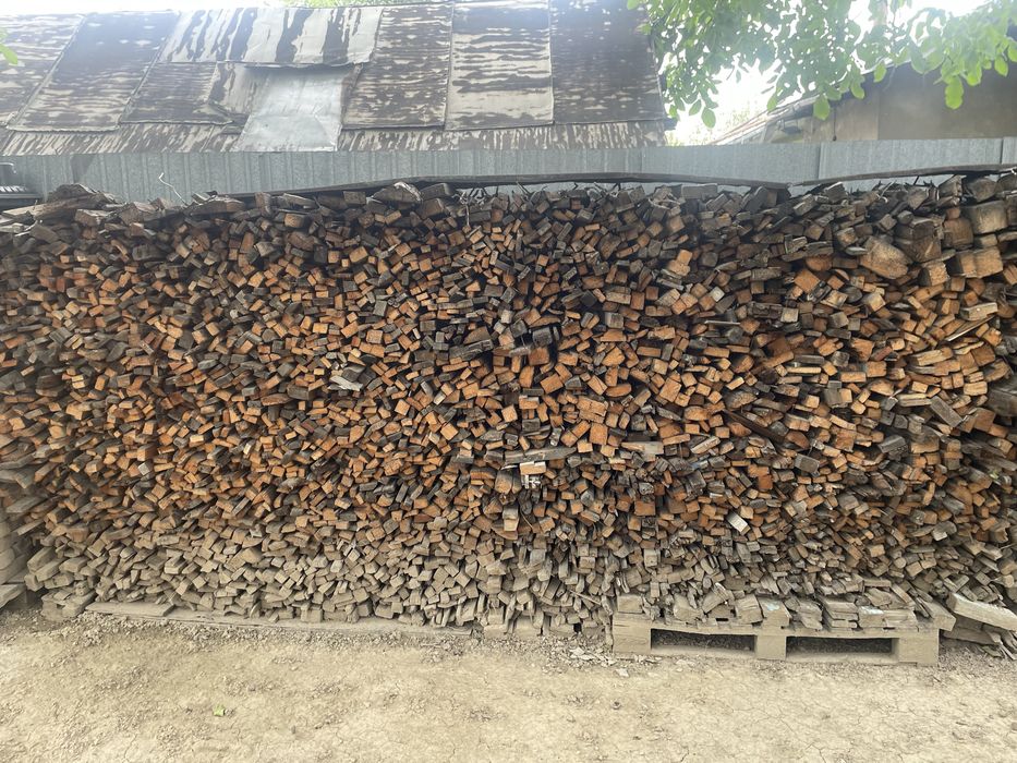 Продам дрова (рубленные)