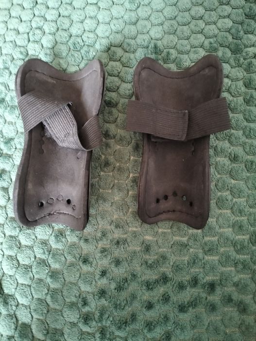 Щитки для футбола