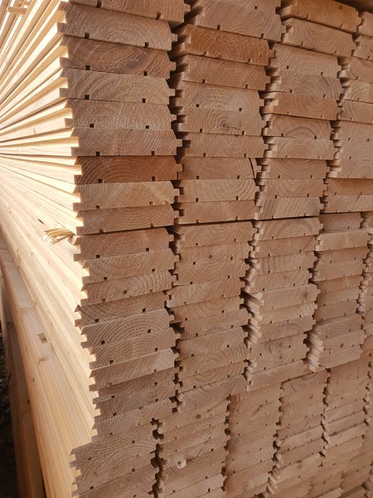 Lambriu și dușumea brad/molid