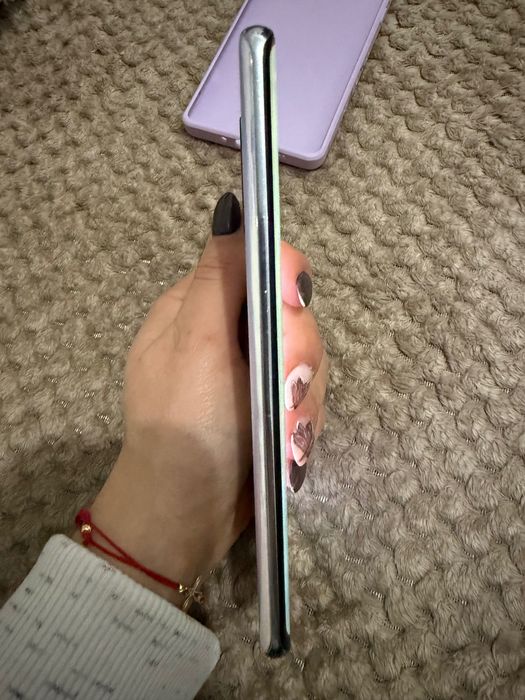 Huawei P30 Pro – отлично състояние + 3 нови кейса