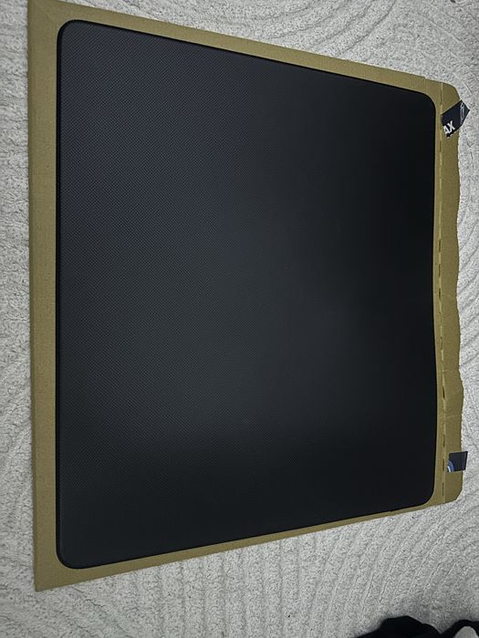 Lethal Gaming Gear Saturn Pro mousepad