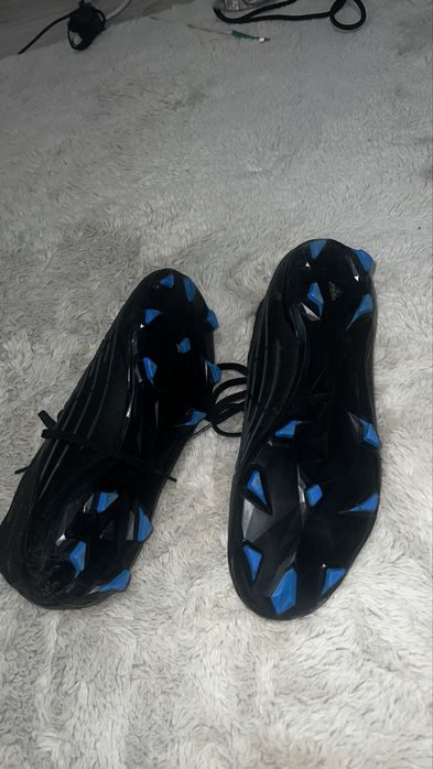 Vand ghete adidas 44 2/3