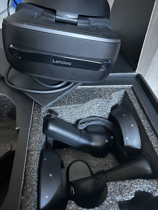 Lenovo Explorer VR