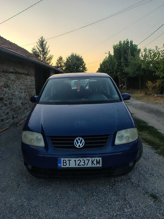 Volkswagen touran