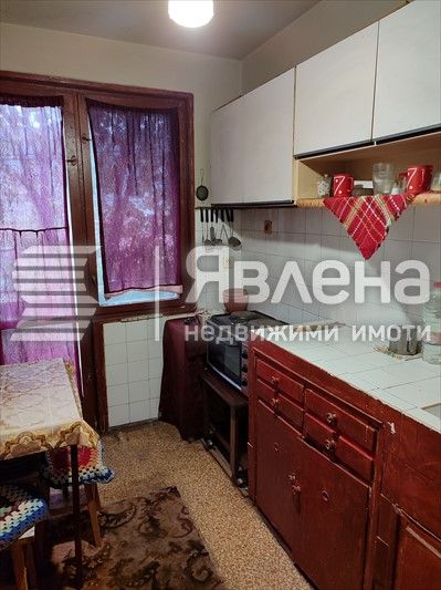 Продава се Четиристаен апартамент в Провадия - 100 кв.м за 495 €/кв.м - Снимка #4