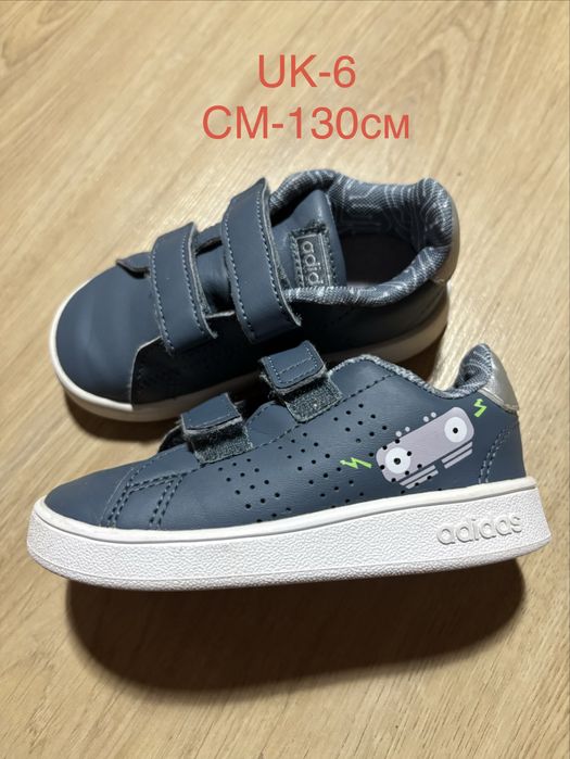 маратонки Adidas