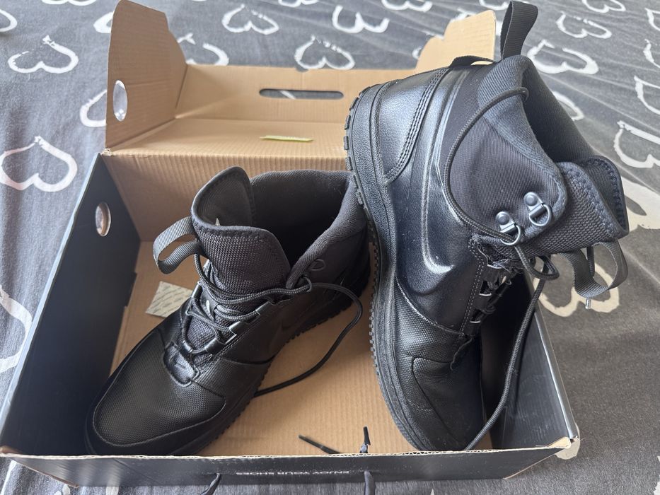 Ghete Nike cusute marimea 44