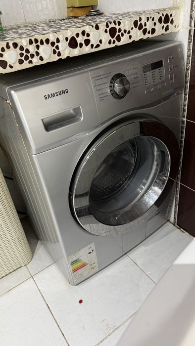 Продам стиральную машину