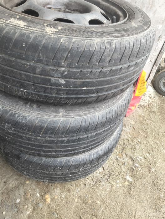 Vând set roți Polo de vară