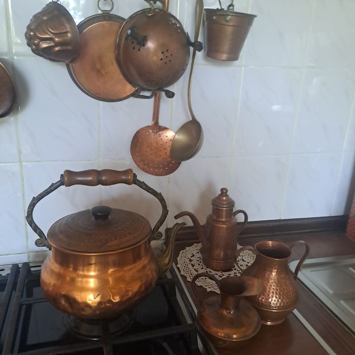 Медная старинная посуда рустика