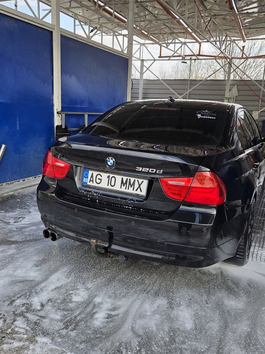 Vand Bmw 320D din 2008