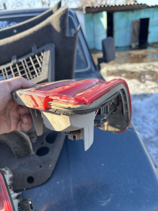 Запчасти на мерседес w210