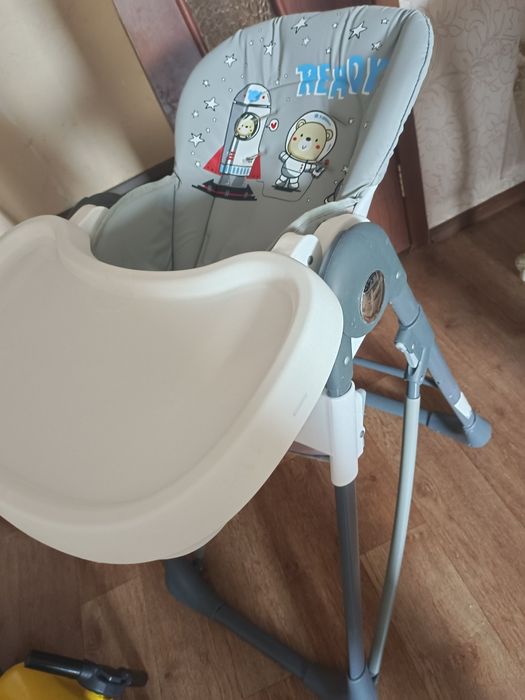 Продаю стульчик - качели для кормления