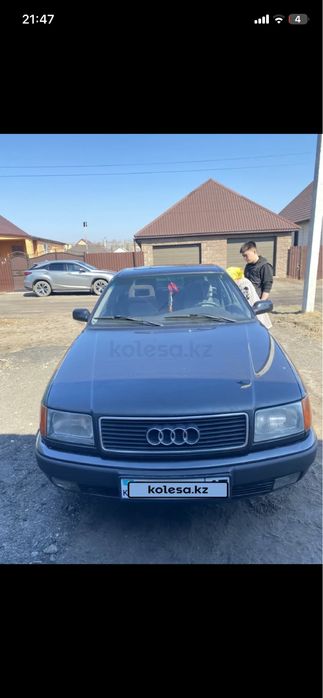 продам Audi 100 C4