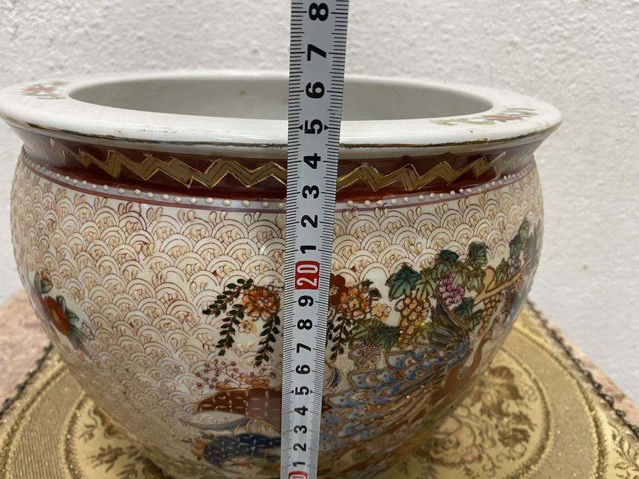 Голяма китайска кашпа от порцелан