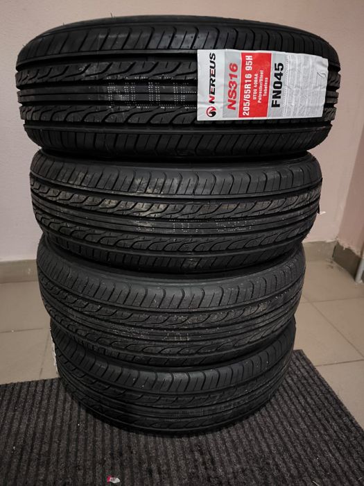 205-65-R16  летняя резина .