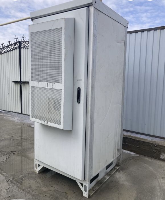 Продам Контейнер 90х90х200