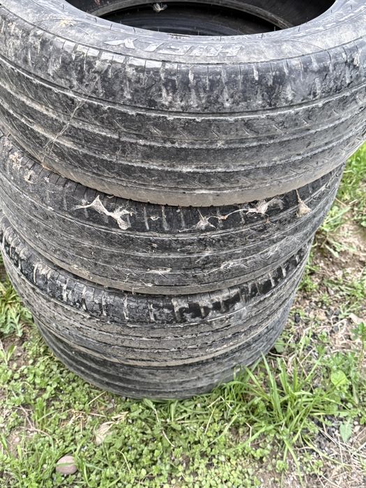 Продам шины 17 размера Hifly