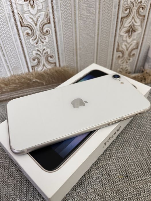 Продается Iphone SE