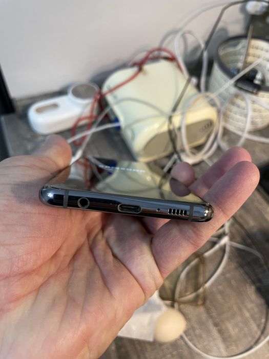 SAMSUNG Galaxy S10 Plus