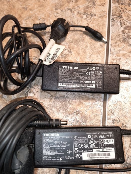 Зарядно за лаптоп